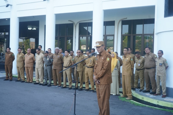 WUJUDKAN PERCEPATAN PEMBANGUNAN, PERLU DIBANGUN SISTEM MANAJEMEN PENGELOLAAN PEMERINTAHAN DALAM BEKERJA